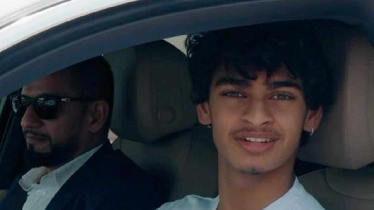 uae,video,young,driving,porsche